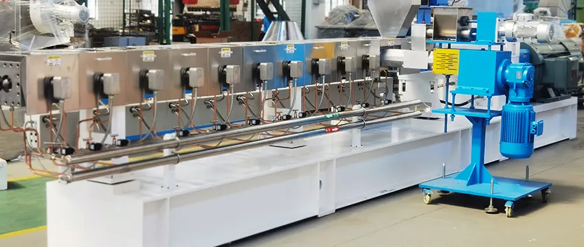 二軸押出機